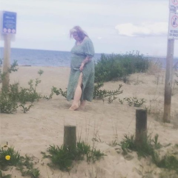 Meet your Posher, Sie - Picture 1 of 1